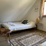 Dom W Gorach - Jelenia بيت للعطل زافوية